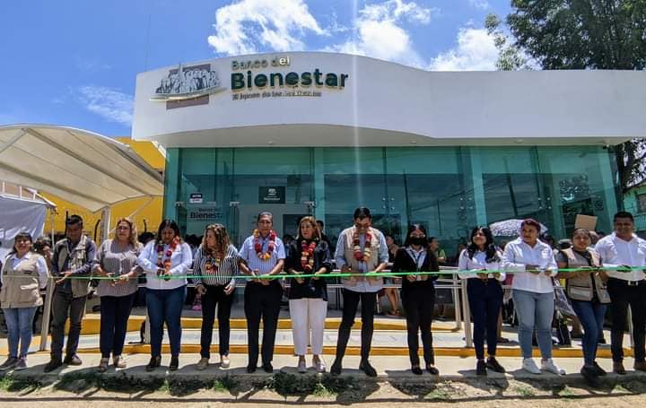 Inauguración del Banco Bienestar en Ocotlán