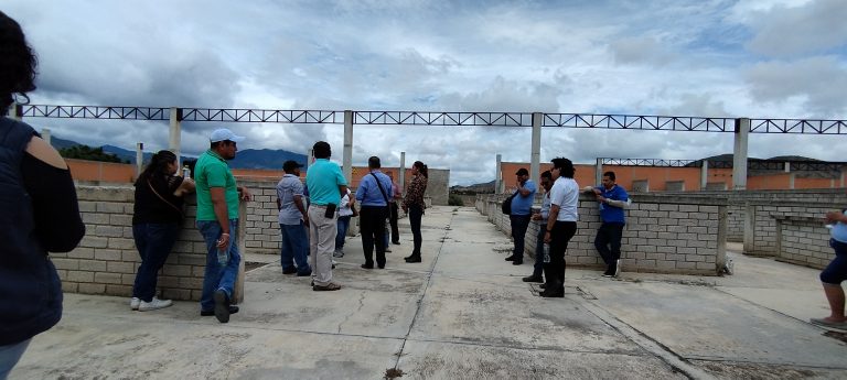 Recorrido por el Mercado de la Chilagua