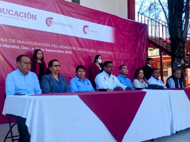 Dr. Luis F. Martínez Aquino: Impulsando el Futuro de Ocotlán a Través de la Educación