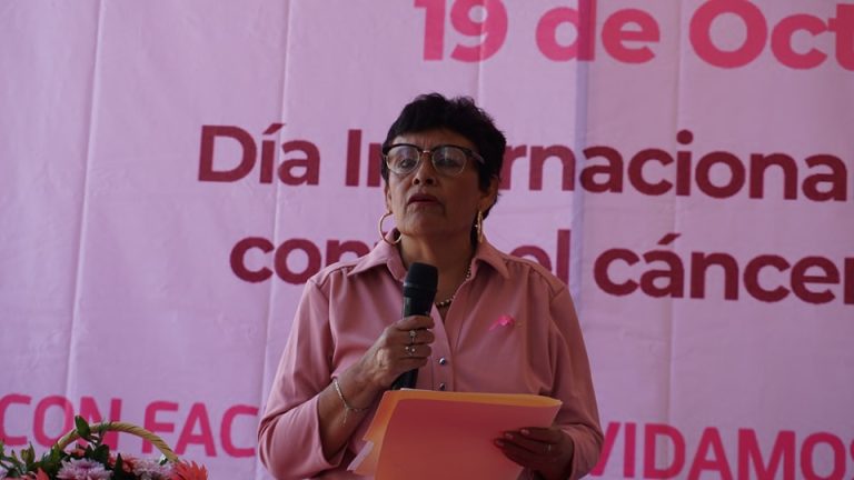 Sobrevivientes Inspiradores Comparten Sus Historias en la Jornada Conmemorativa del Día Internacional de la Lucha contra el Cáncer de Mama en Ocotlán