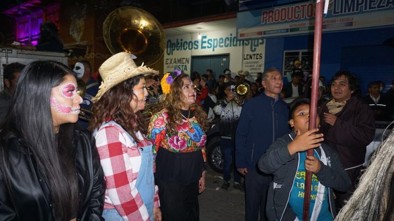 Viva la Tradición: La Gran Comparsa de Día de Muertos en Ocotlán de Morelos