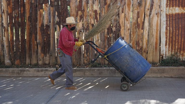 Ocotlán Más Limpio y Bonito: Compromiso con el Municipio de Paz y Progreso