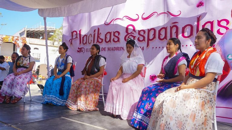 Celebrando Tradiciones: Elección de la Madrina de la Primera Placita Española en Ocotlán